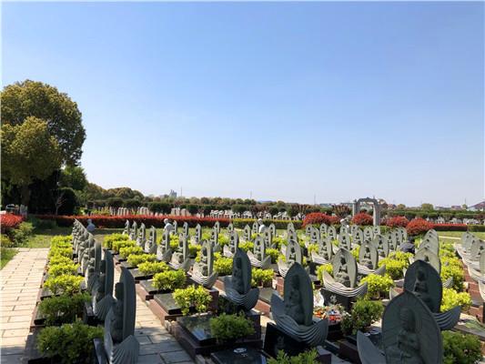 为什么苏州墓地没人买，上海墓地却挤破头购买呢？